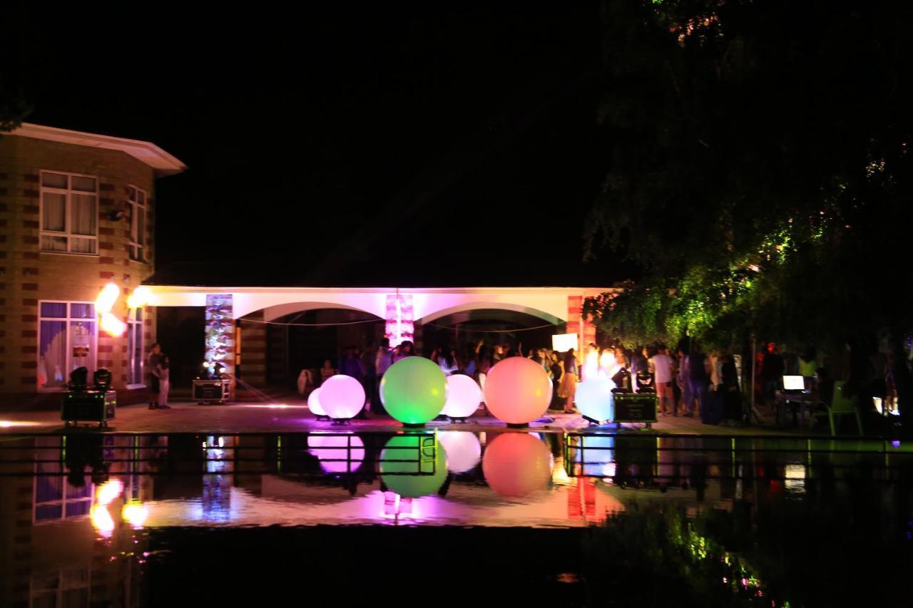 Resort Center Raduga Dolinka Bagian luar foto