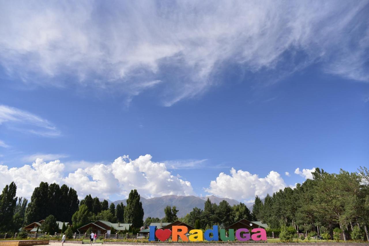 Resort Center Raduga Dolinka Bagian luar foto