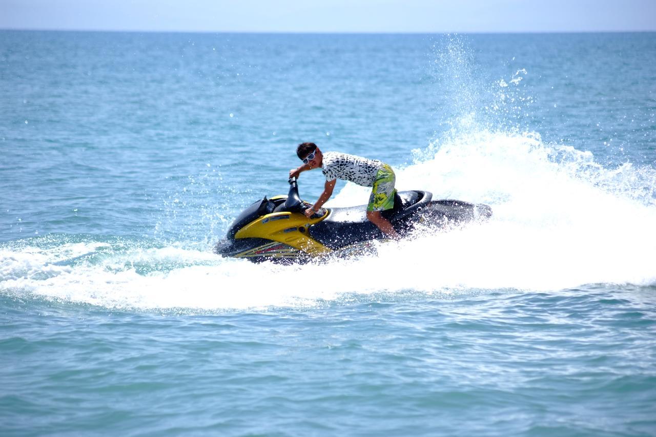 Resort Center Raduga Dolinka Bagian luar foto